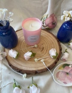 Floral Range:Black Plum & Rhubarb Candle
