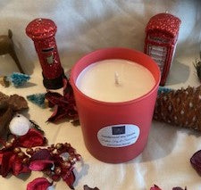 Christmas Range: Festive 20cl Scented Candle