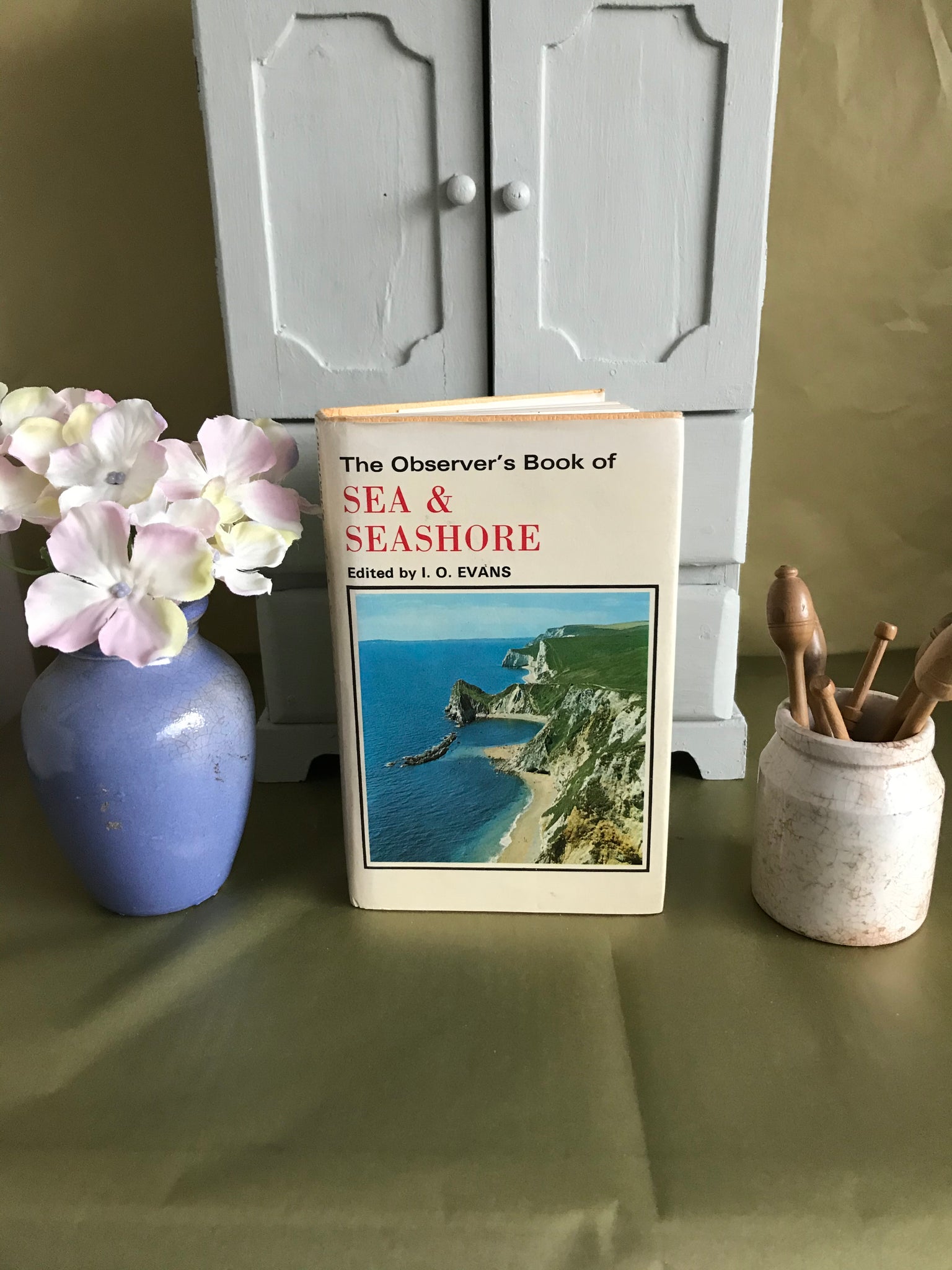 Preloved Observer Book of Sea & Seashore (Free P&P)