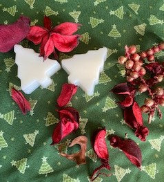 Christmas Tree trio of Wax Melts. Select fragrance from dropdown menu